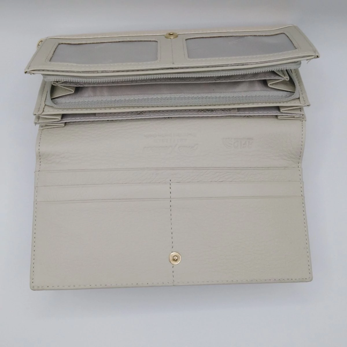 42100 Peterson pénztárca kívül kártyás beige