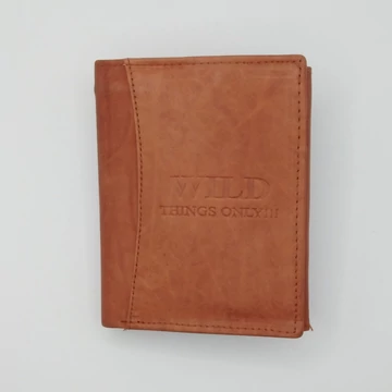5679 Wild Things álló pénztárca hátulzsebes cognac